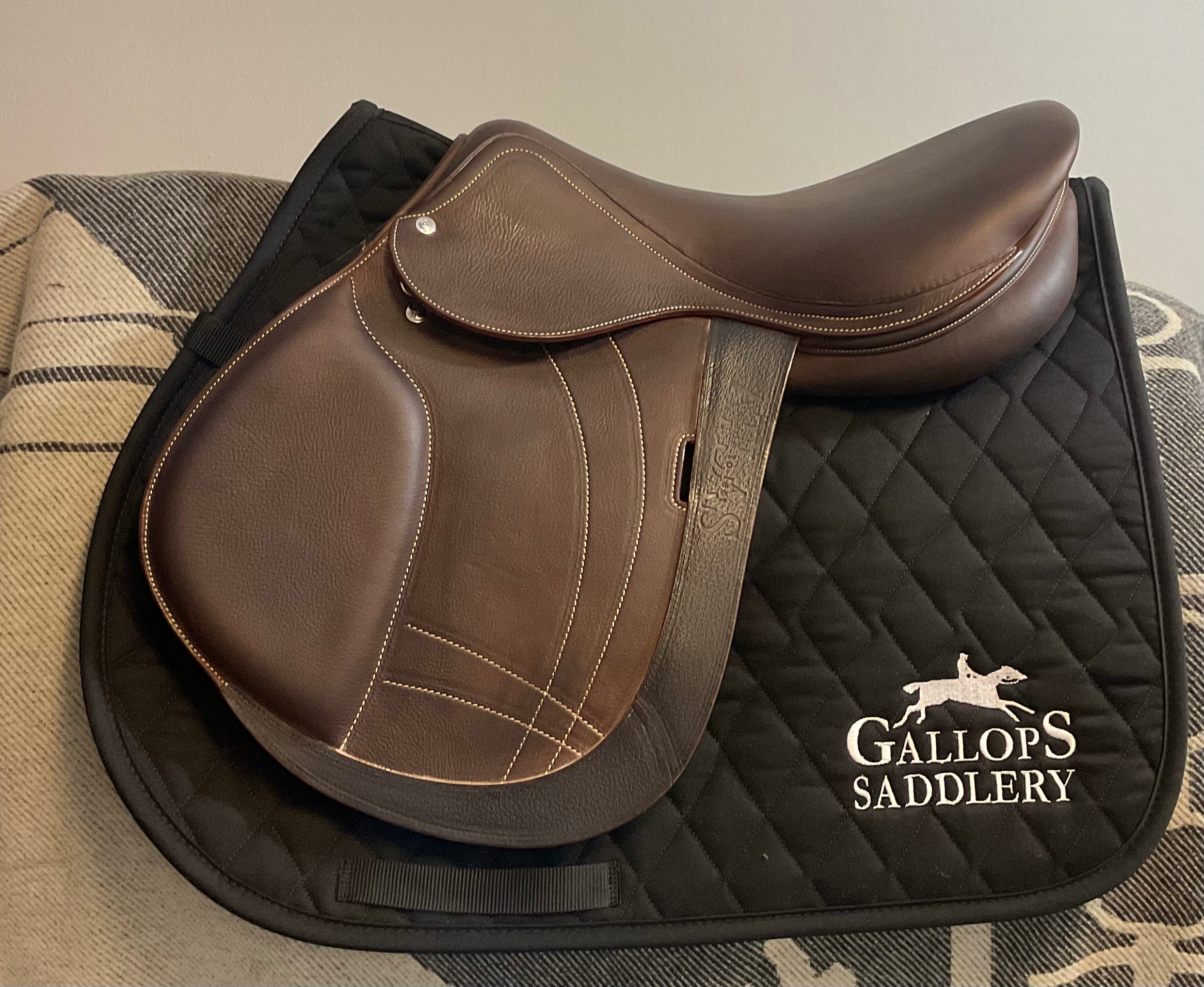Arion Atlas Jumping Saddle