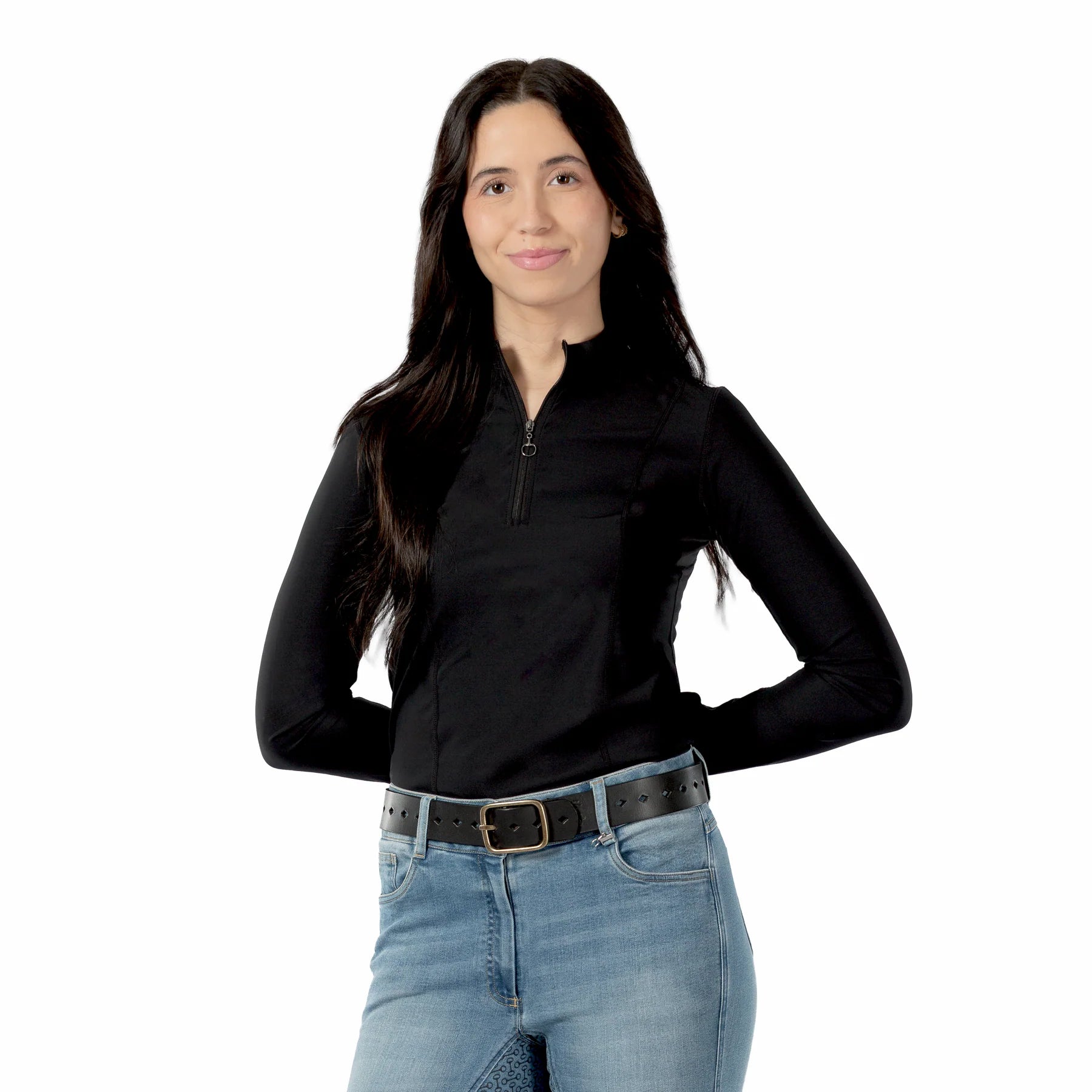 Front view of a model wearing the the Equinavia Milli Diamonds Leather Belt on a plain background