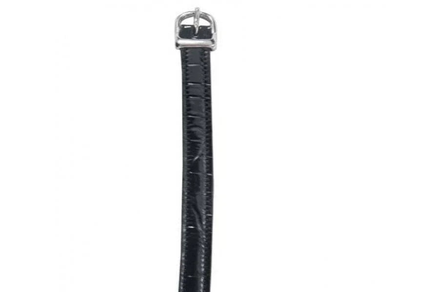 Front view of the 18" Black Croc Ovation Premium Spur Straps