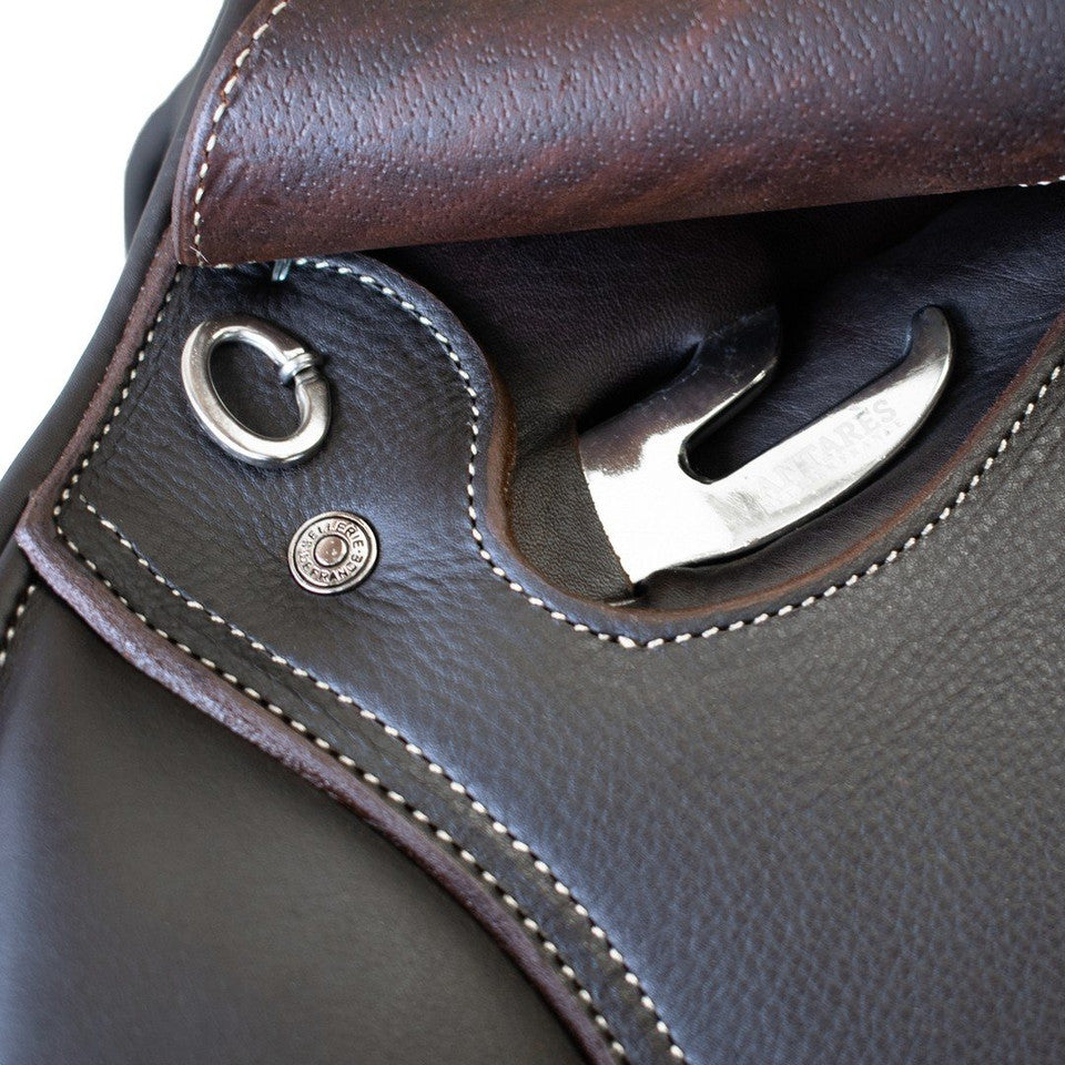 Antares Signature Jump Saddle